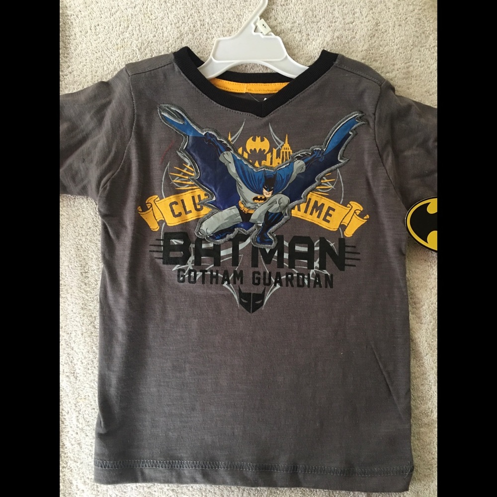 Boys Batman shirt DC Comics size 4T NWT